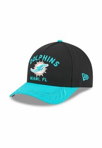Schwarze Baseballkappe mit einem türkisfarbenen Schirm, auf dem "DOLPHINS" und "MIAMI, FL" in Türkis gestickt sind, mit einem Logo eines Delfins.