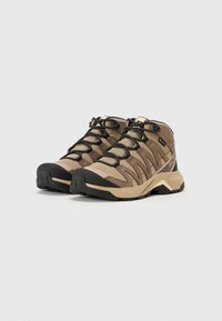 Salomon X ADVENTURE RECON  - Zapatillas de senderismo - desert tan/falcon/tender peach