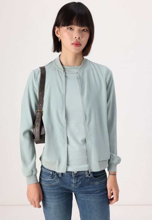 VMCOCO  - Bomber Jacket - gray mist3