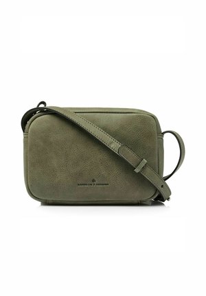 Borsa a tracolla verde in pelle con forma rettangolare, superficie texturizzata, tracolla regolabile e logo del marchio discreto sul fronte.