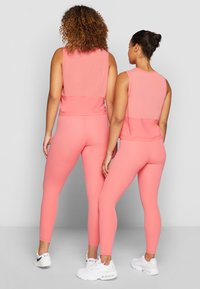 Athleta ULTIMATE MUSCLE TANK - Top - coral petal