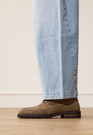 Manfield, Bottines à lacets - taupe