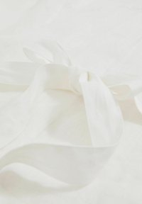 Reiss REGULAR FIT - LEORA TIE-BACK - Blus - white