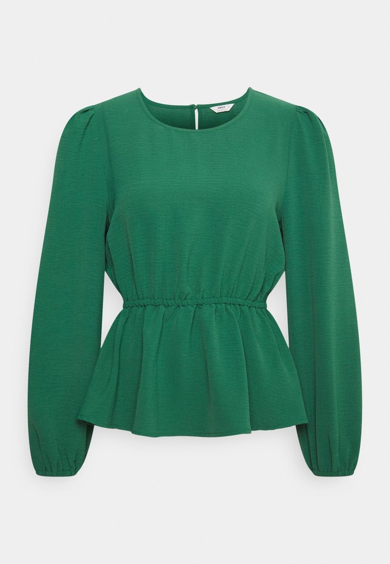 Blusa verde a maniche lunghe con scollatura rotonda, vita arricciata e design a peplum. Il materiale sembra avere una trama con leggero lucido. Dettaglio a fessura sul retro.