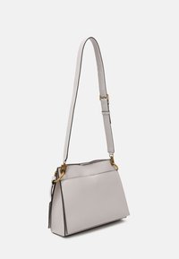 Guess BASILEA GIRLFRIEND SATCHEL - Borsa a mano - dove