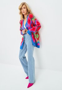 Cesare Gaspari LOOSE - Kofta - fushia blue