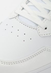 Jack & Jones Jam Low Heren Witte Sneakers - EUR 46
