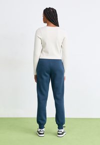 Nike Sportswear PANT - Spodnji deli trenirk - armory navy