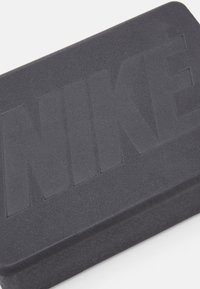 Nike Performance BLOCK - Fitness/joga - anthracite