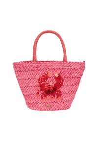 Vävd rosa tote-väska med ett krabbdesign, prydd med röda paljetter och detaljer. Rundade handtag och en strukturerad form.