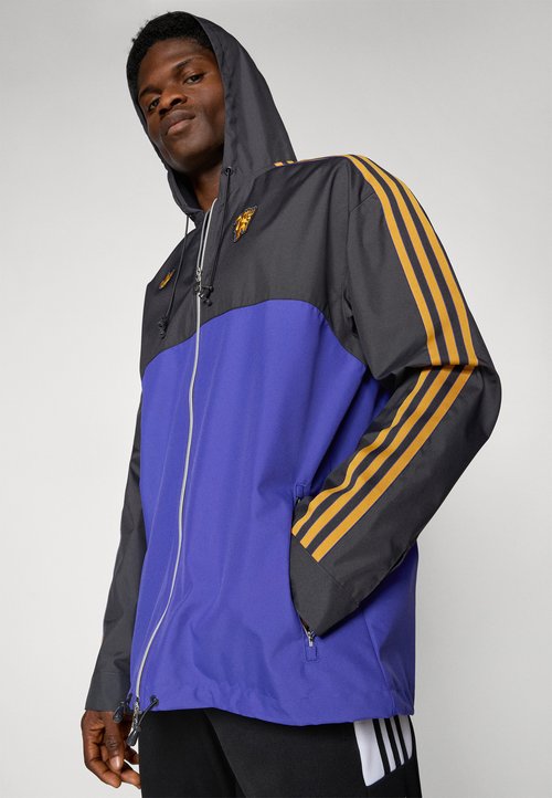 adidas Terrace Icons Parka Manchester United Utility Black — foto 4