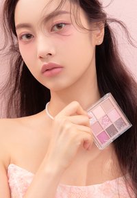 Unleashia GLITTERPEDIA EYE PALETTE - Paleta cieni
