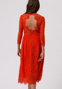 IVY OAK Robe de soirée - orange