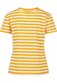 Yellow and white striped short-sleeve T-shirt with a round neckline and soft fabric. Features a fitted design and straight hem.