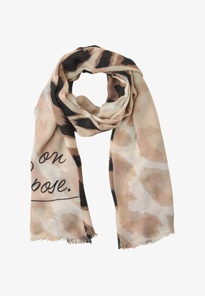 Hellbeiger und brauner Schal mit Animal-Print, schwarzen Pinselstrich-Akzenten und teilweisem schwarzem kursivem Text, weich gefaltet mit fransigen Rändern.