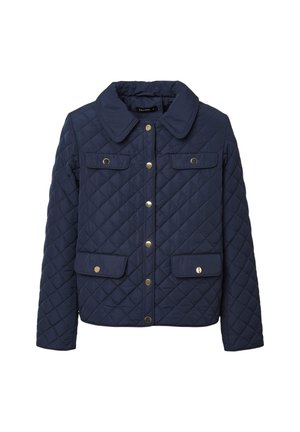 Giacca trapuntata blu navy con grande colletto, bottoni a pressione sul davanti e quattro tasche a pattina con chiusura a pressione.