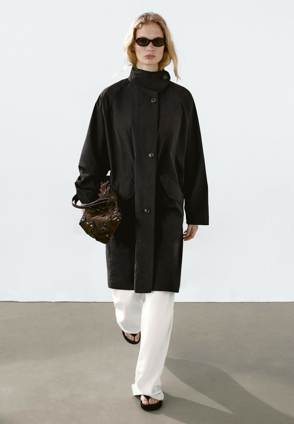 IN WATER REPELLENT  - Trenchcoat3
