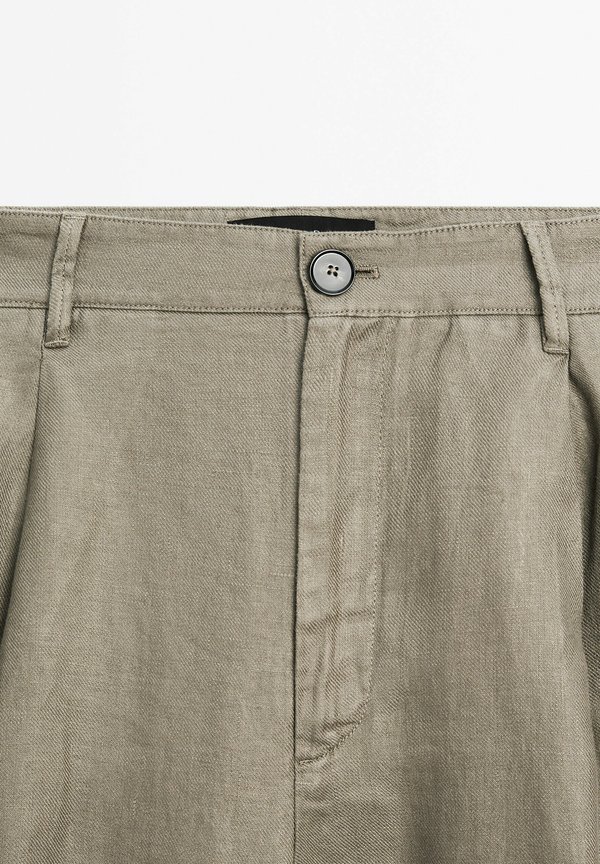 WIDE-MID-RISE - Trousers3