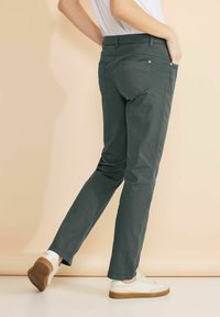 Street One CASUAL FIT - Broek - grün