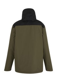 Chaqueta verde oliva con canesú y capucha negros, vista desde atrás, mangas largas, dobladillo recto y tela lisa.