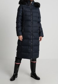 Tommy Hilfiger Piumino lungo - dark blue