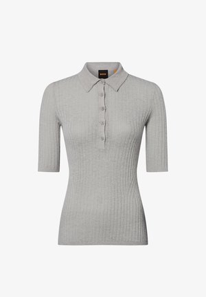 Graues geripptes Poloshirt mit Kragen, kurzen Ärmeln und einer Knopfleiste. Hergestellt aus einem weichen Material mit einer figurnahen Passform. Markenschild sichtbar.