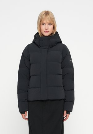 AMAZE PUFF HOODED JACKET - Gewatteerde jas - black