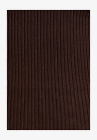 Unselected, chocolate