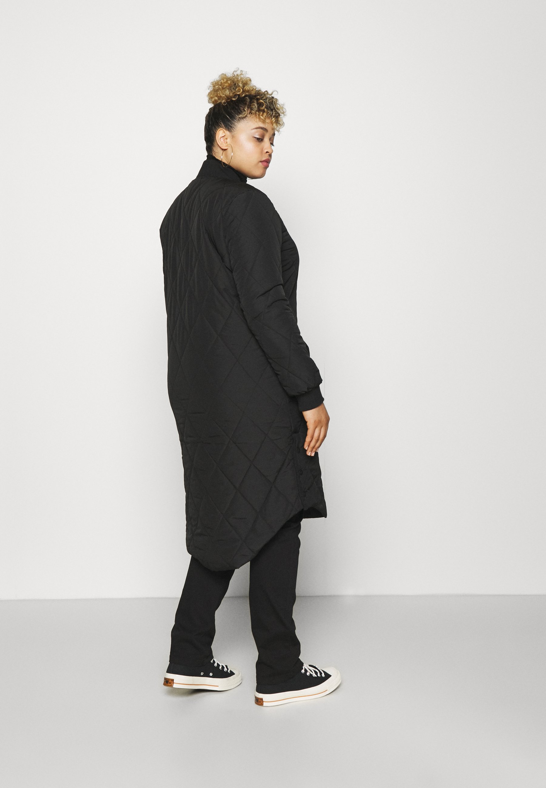 Купить женские пальто ONLY Carmakoma CARCARROT Wintermantel - Main Image