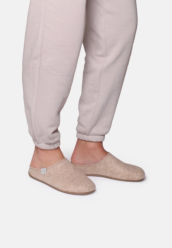MONA FR - Hausschuh - beige