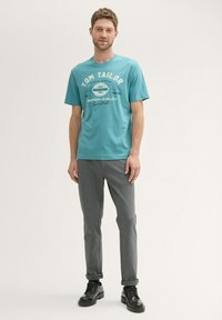 TOM TAILOR LOGO  - Camiseta estampada - tropical teal