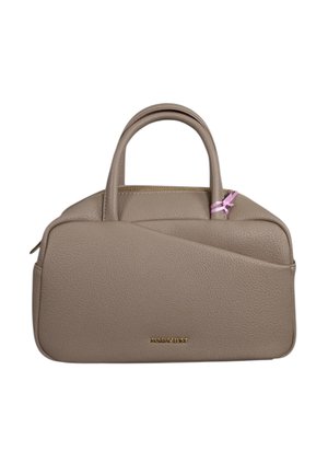 Borsa in pelle color talpa con due manici arrotondati, tasca frontale diagonale, cerniera dorata e piccolo nastro viola legato a un manico.