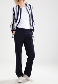 KIOMI Bomber bunda - blue