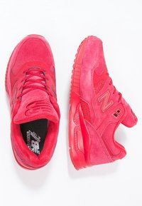 New Balance Sneaker low - red