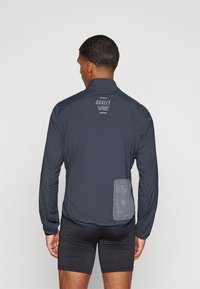 Oakley OFF GRID JACKET - Outdoorjacke - blackout