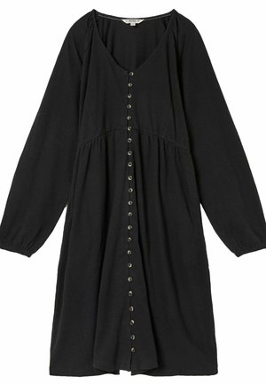 Mustast riidest kleit pikkade varrukatega, V-kaeluse ning kogutud vöökohaga, lõdva lõikega. Esiosal metallist nööbid.