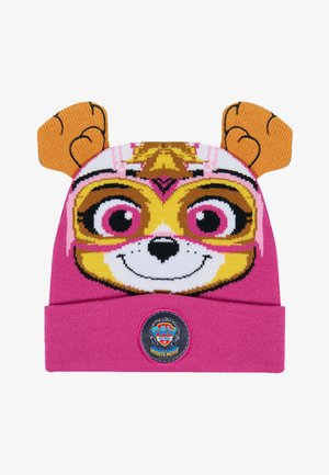 Rosa Strickbeanie mit einem gestickten Charaktergesicht, das braune Ohren, große Augen und ein Logopatch am Bündchen aufweist. Weicher Stoff.