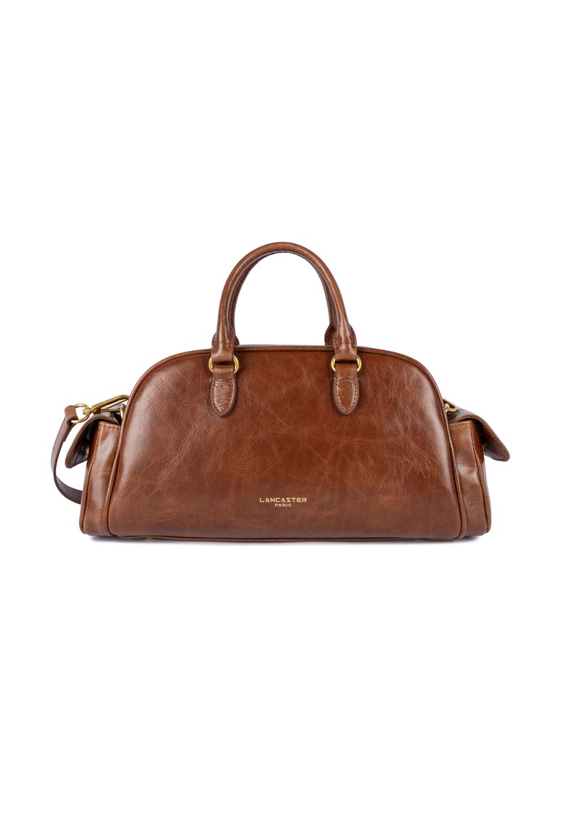 Borsa a tracolla in pelle marrone con doppio manico superiore, dettagli in metallo dorato, forma arrotondata e logo del marchio davanti. Include una tracolla rimovibile.