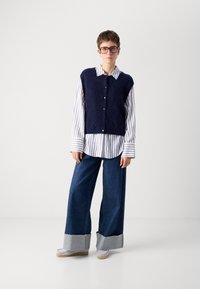 Mos Mosh THORA VEST - Bodywarmer - maritime blue