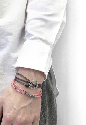 Bracelet - brown