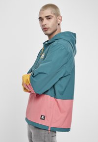 Starter Neperpu�čiamoji striukė - green/yellow/pink