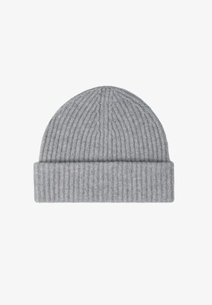 Berretto lavorato a maglia grigio con una texture a costine, orlo ripiegato e cima arrotondata. Realizzato in materiale morbido e caldo, adatto per il freddo.
