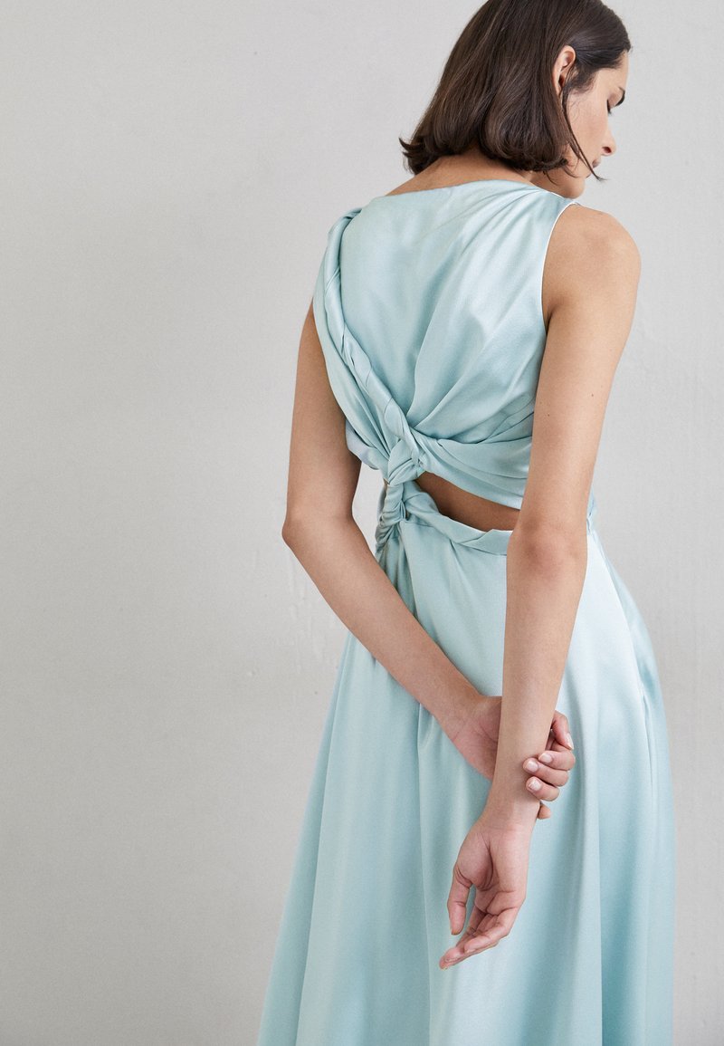 Saltwater Dress Light Blue