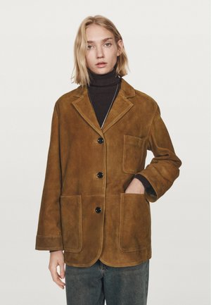 SUEDE FINISH WITH PATCH POCKETS - Leren jas - camel