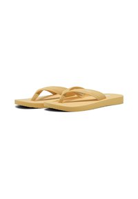 Infradito gialli con una suola in gomma piatta e cinturini stretti realizzati in un materiale liscio. Design minimale senza motivi o accenti visibili.