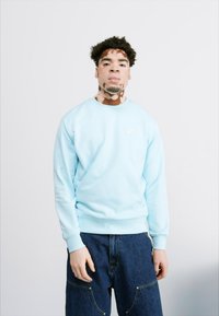 Nike Sportswear CLUB - Mikina - glacier blue/white