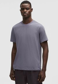 Ei valittu, grape mist