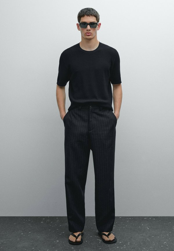 TEXTURED  SHORT SLEEVE - Basic T-shirt4