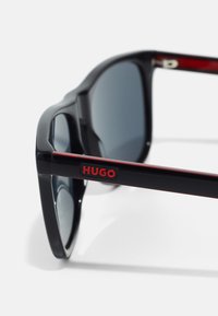 HUGO UNISEX - Ochelari de soare - black