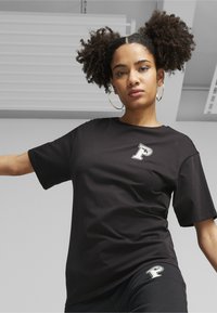 Puma SQUAD - Camiseta estampada - black